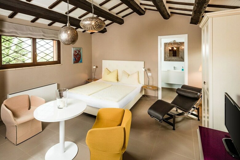 Apartamento Villa Uliveto - Private Homes