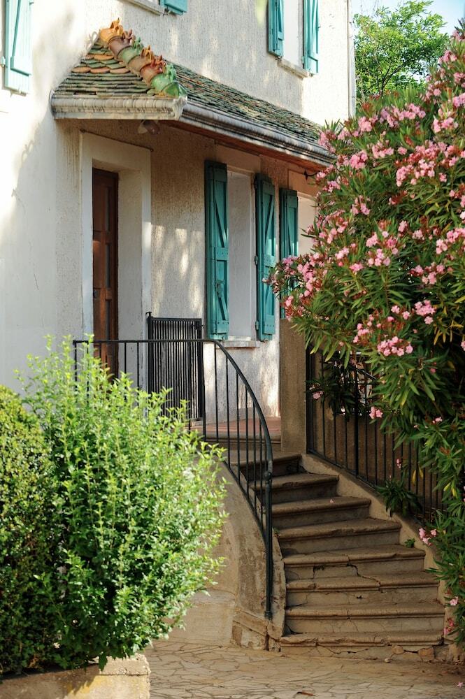 Hameau-montplaisir