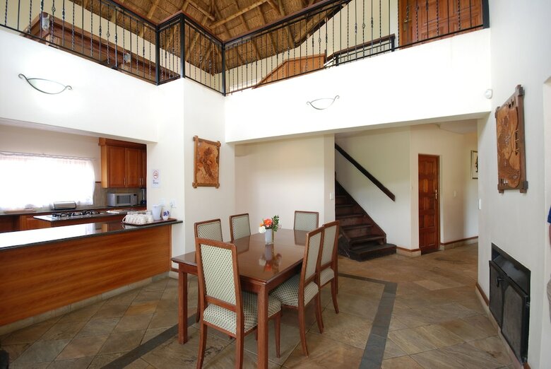 Hotel Hoopoe Haven Guest House