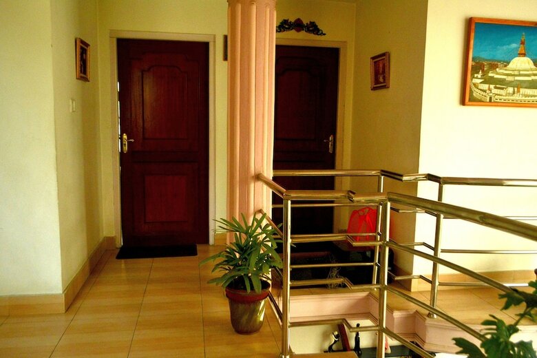 Hotel Pari Homestay