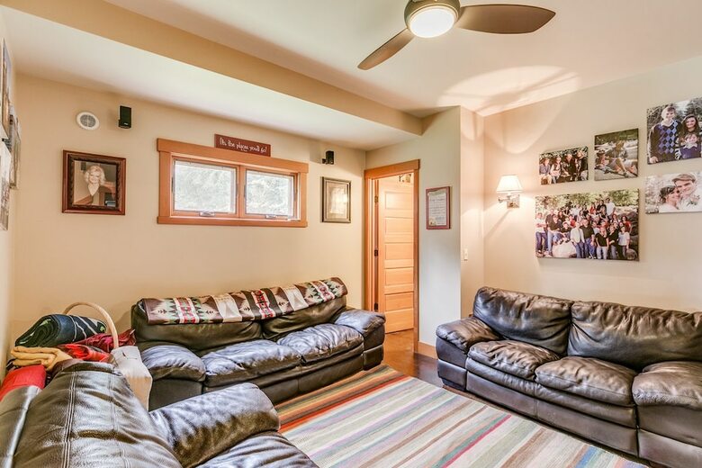 Sequim Chalet