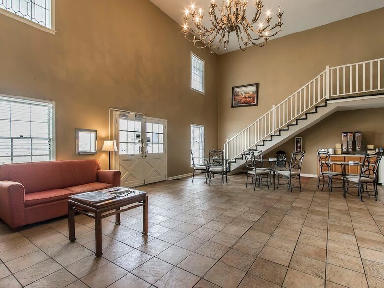 Hotel Rodeway Inn