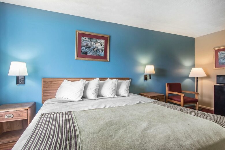 Hotel Rodeway Inn