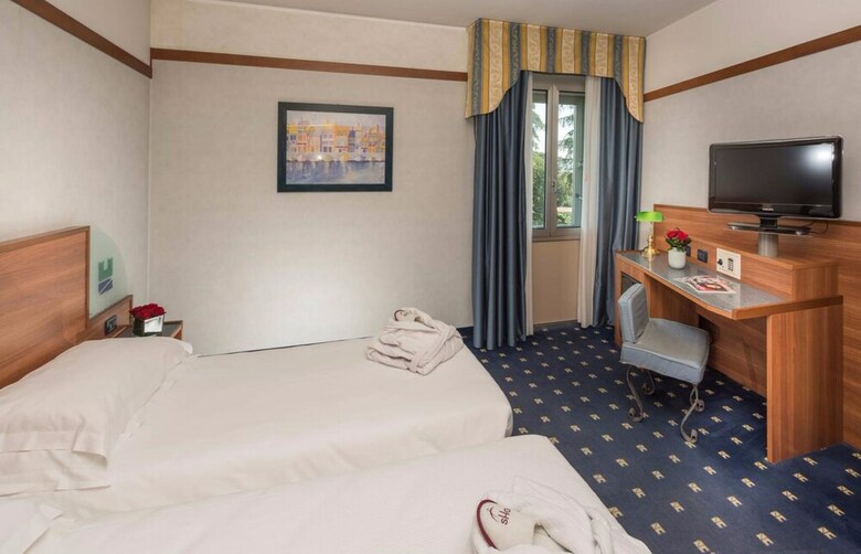 Shg Hotel Bologna
