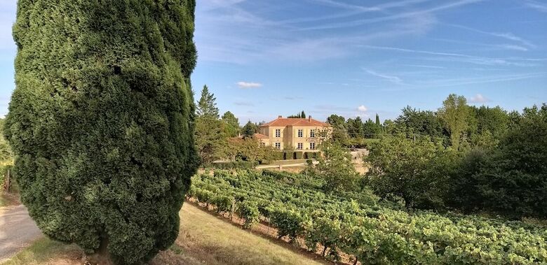 Hotel Ch�teau de Rouffiac Chambres D'h�tes Vignoble de Cahors