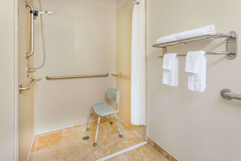 Hotel Days Inn By Wyndham North Mobile