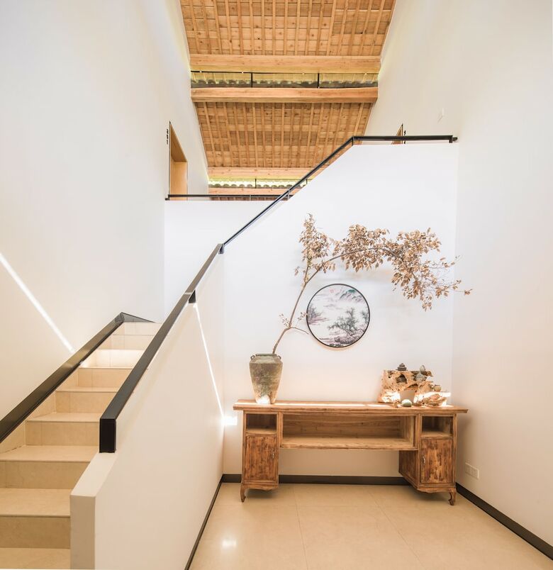 Anji Valley House Hotel
