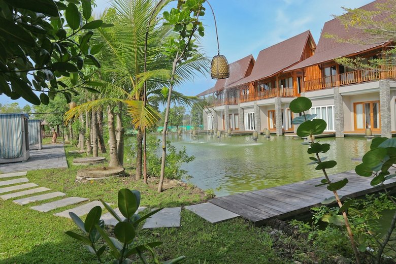 Hotel Grand Mega Resort And Spa Cepu