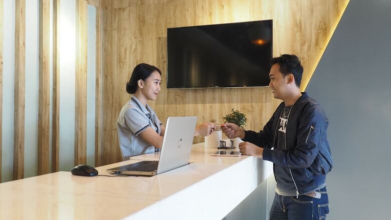Hotel 7 Days Premium Jatinegara