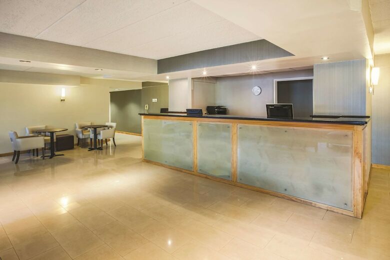 Hotel La Quinta Inn By Wyndham Waldorf