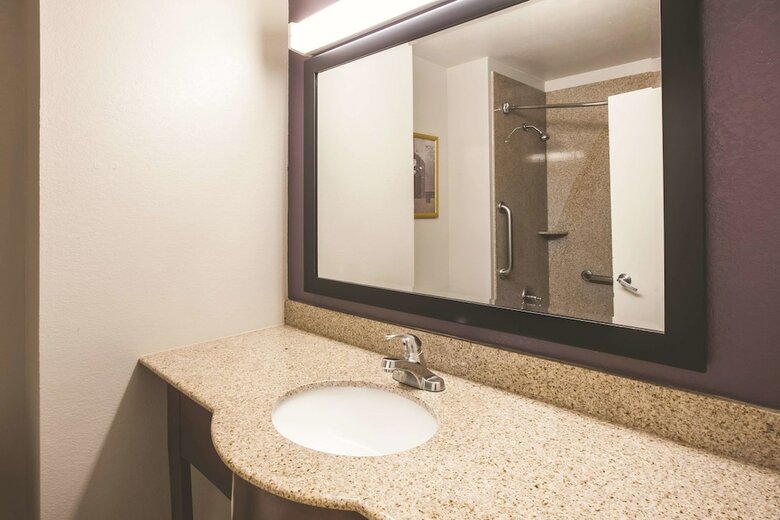 Hotel La Quinta Inn By Wyndham Waldorf