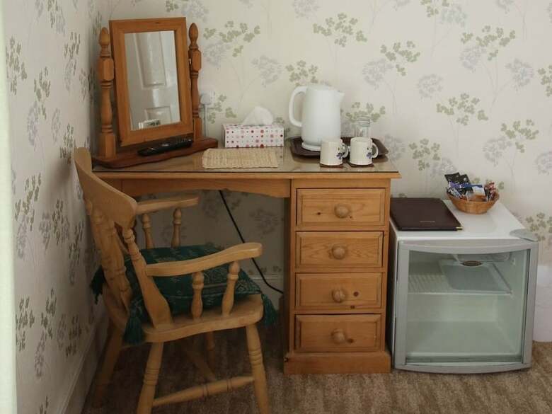 Bed & Breakfast Trenona Farm Holidays