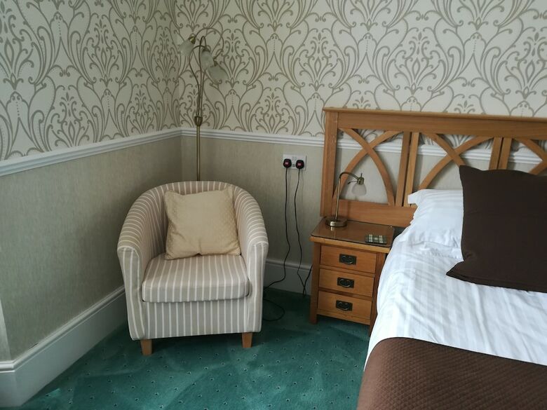 Bed & Breakfast Trenona Farm Holidays