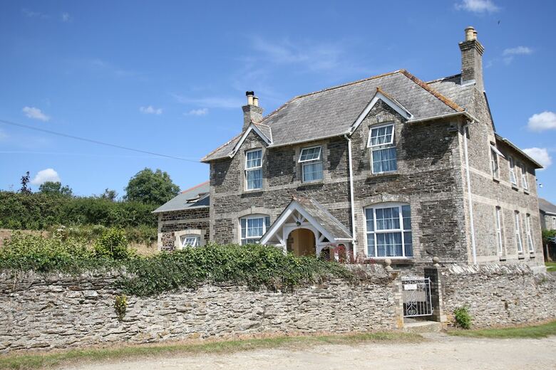 Bed & Breakfast Trenona Farm Holidays