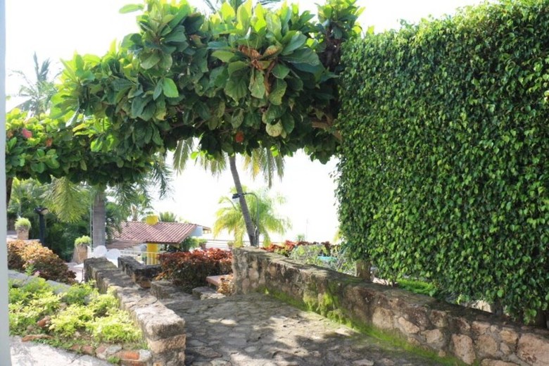La Casa M�s Bonita de Teques - 30 Personas