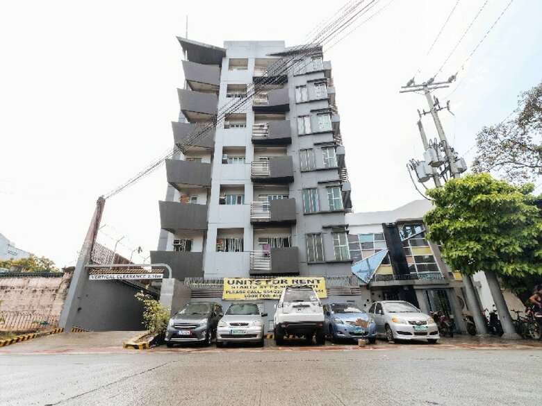 Hotel Reddoorz Plus @ Banawe Quezon City