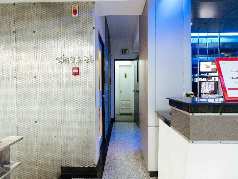 Hotel Reddoorz Plus @ Banawe Quezon City