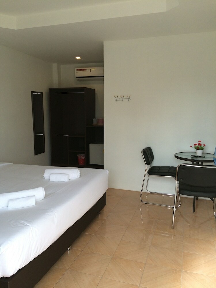 Hotel River & Mountain Resort