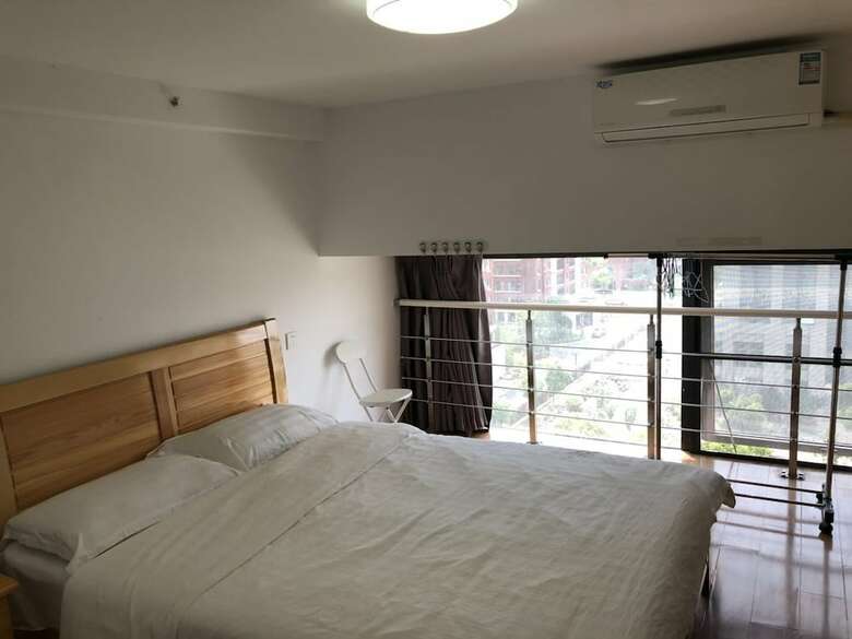 Yunzu Aparthotel (Huanlegu Branch)