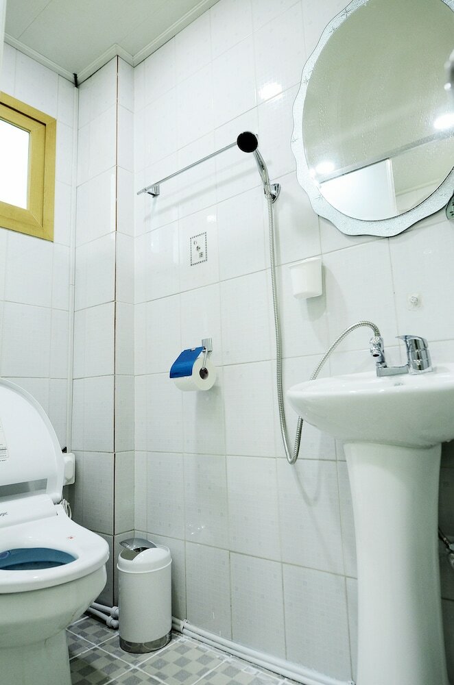 Hostal Ganderak Guesthouse - Hostel