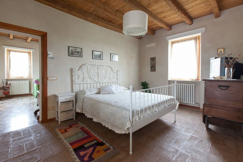 Agroturismo Cascina Serenella B&B