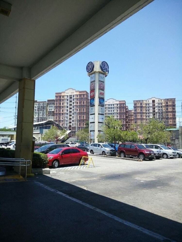 Avida Tower Sucat