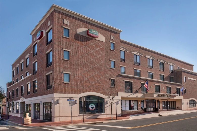 Hotel Courtyard By Marriott Fredericksburg Historic District