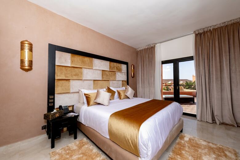 Oscar Hotel By Atlas Studios