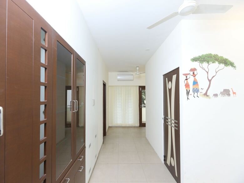 Hotel Oyo 12368 Day Inn