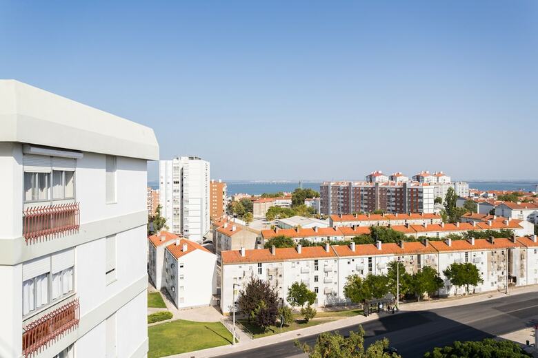 Bed & Breakfast Lisbon Airport Suites