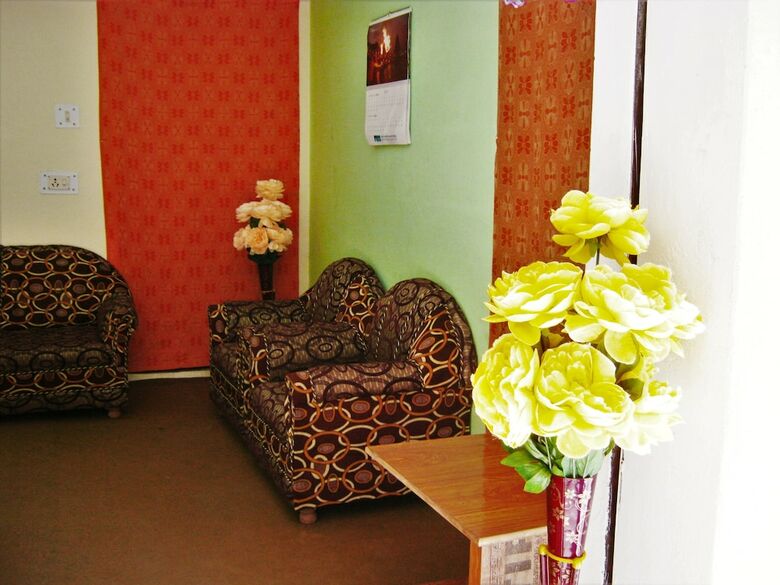 Hotel Janardan Resort Kausani