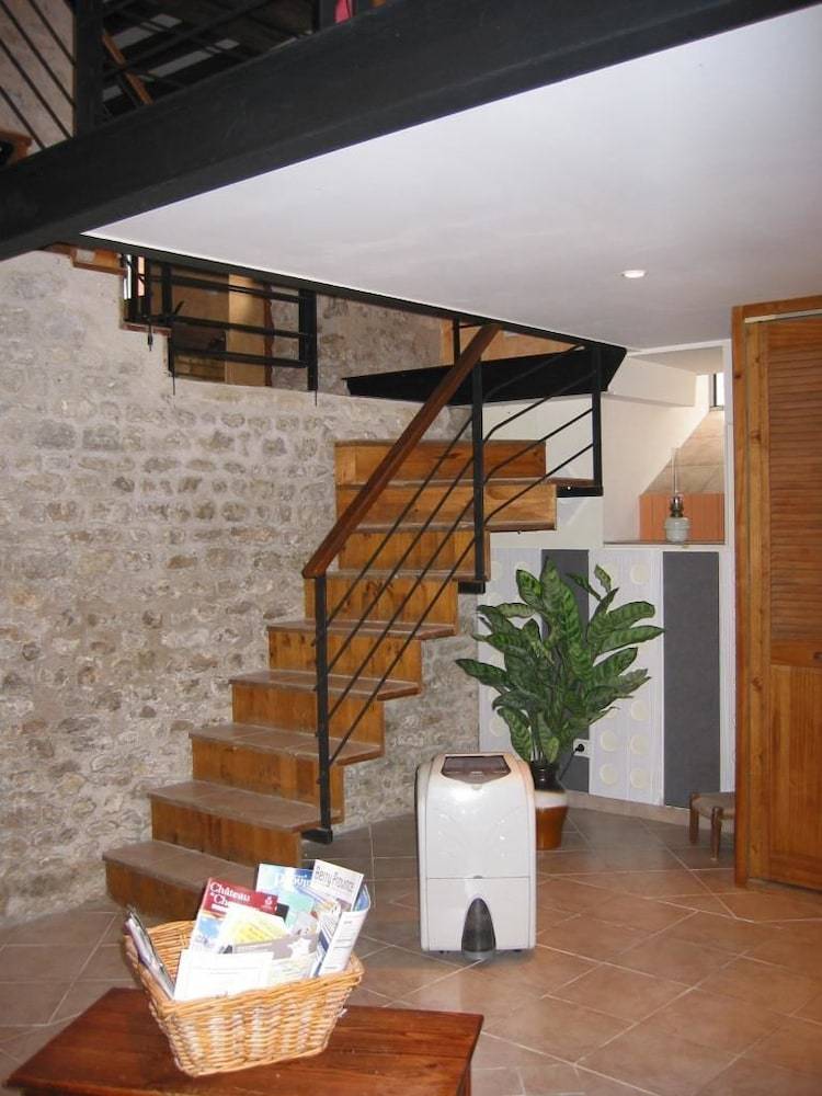 L' Escale Des Hirondelles