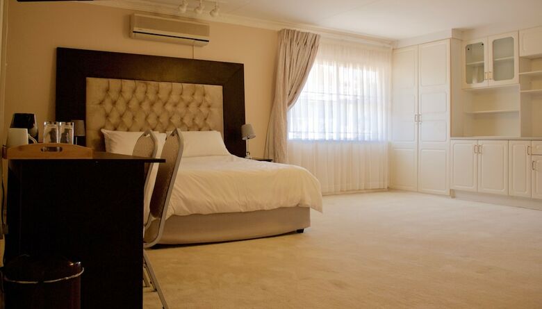 Bed & Breakfast Pentagon Guesthouse