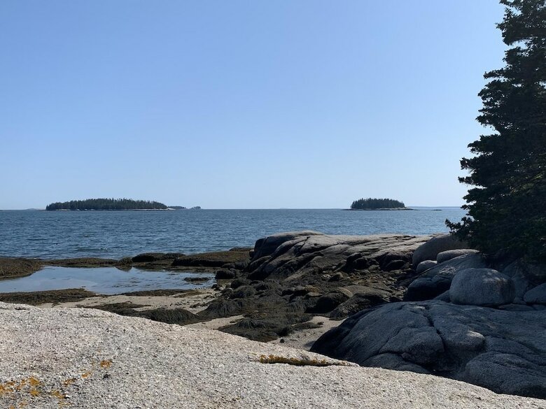 Geary House At Fifield Point - Three Bedroom Home