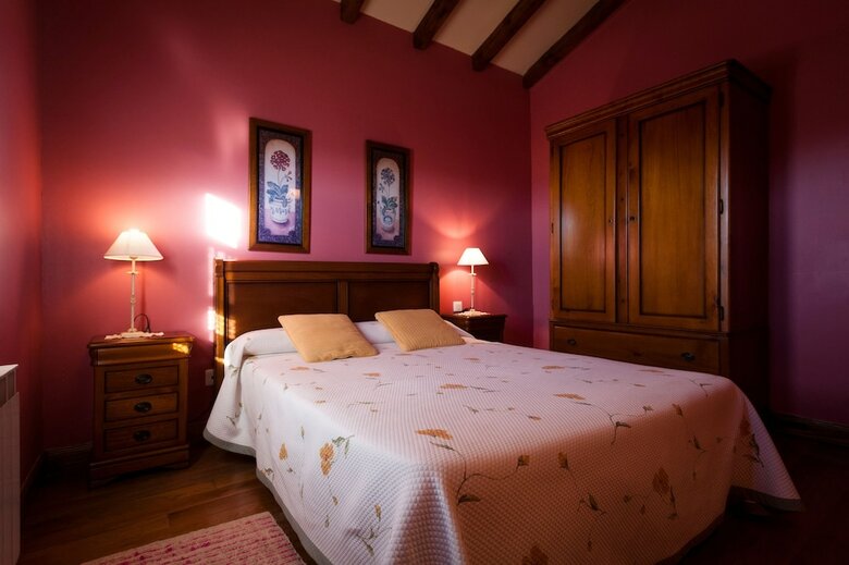 Agroturismo Casa Peluaga