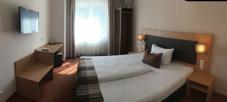 Pension Hotel Sarah