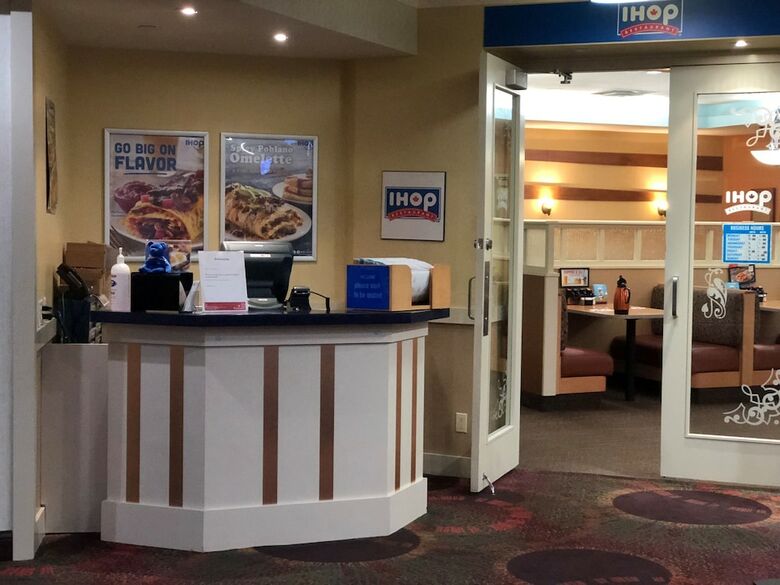 Ramada Hotel Niagara Falls Fallsview
