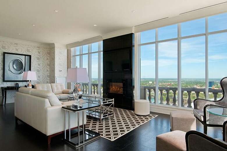 Hilton Hotel And Suites Niagara Falls/fallsview