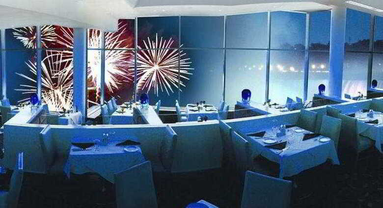Hilton Hotel And Suites Niagara Falls/fallsview