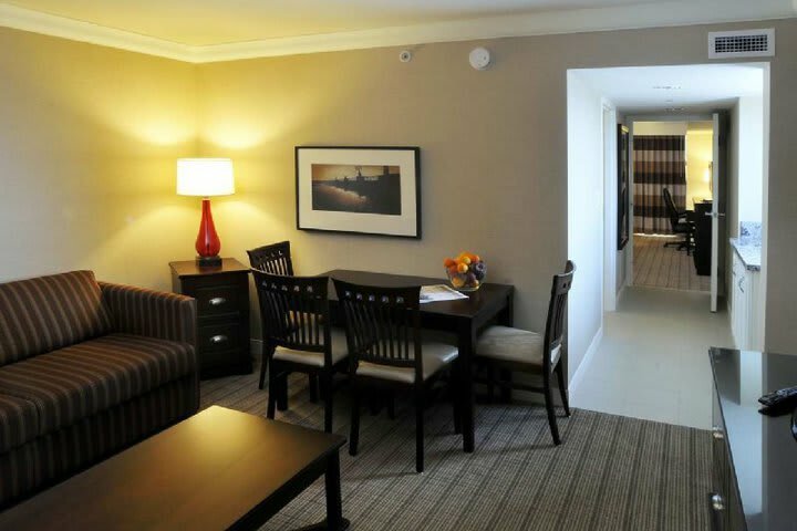 Hilton Hotel And Suites Niagara Falls/fallsview