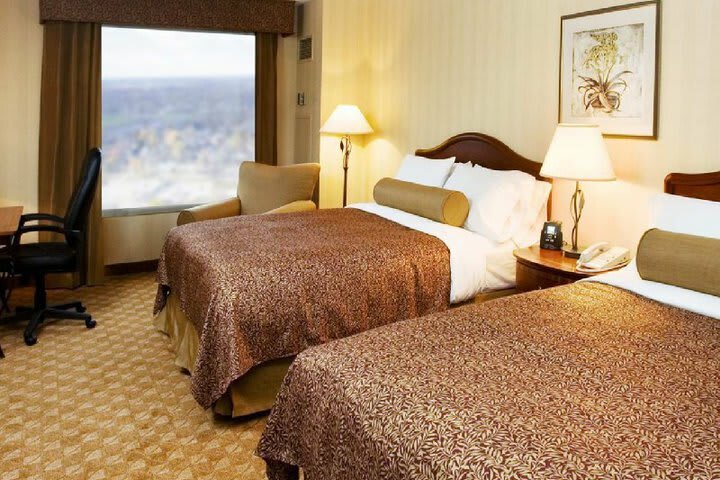 Hilton Hotel And Suites Niagara Falls/fallsview