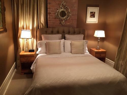 Lion's Head Bed & Breakfast