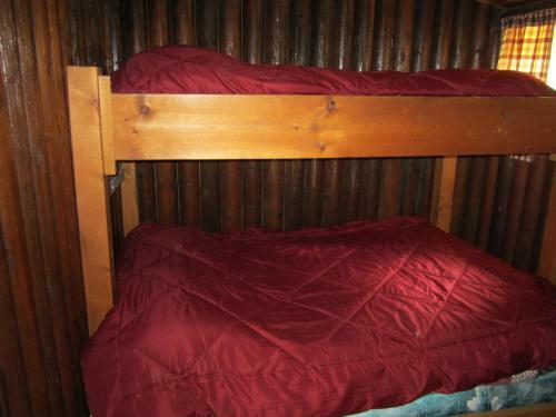 Seawood Bed & Breakfast & Cabins