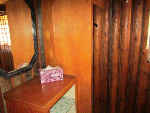 Seawood Bed & Breakfast & Cabins