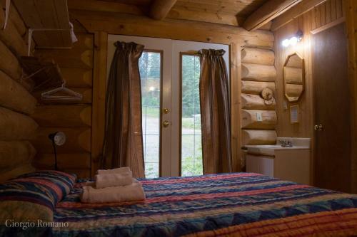 Lodge Lac Des Roches Resort