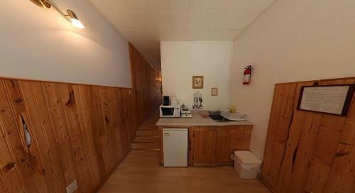 Lodge Lac Des Roches Resort