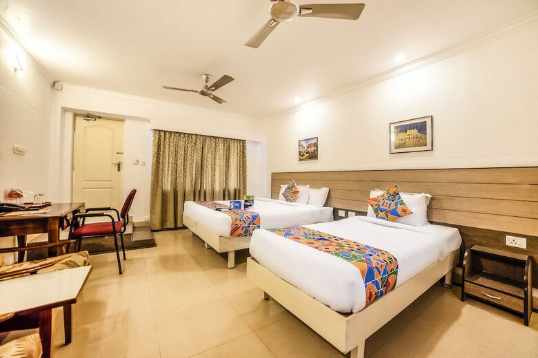 Fabhotel Flamingo Anna Nagar