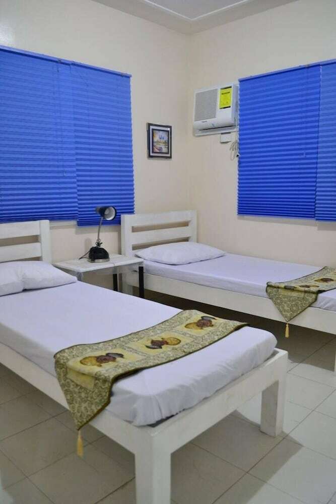 Hotel D&d Guest House