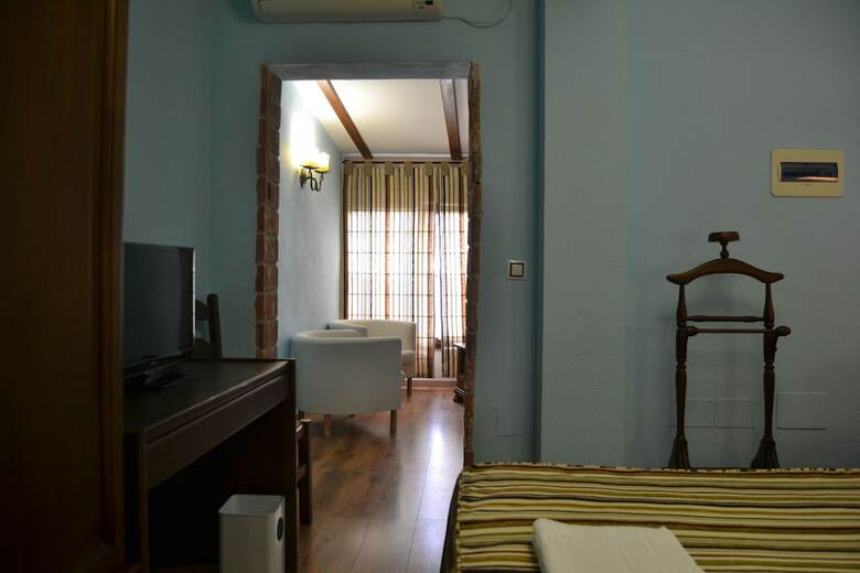 Pension Rural El Ma�o