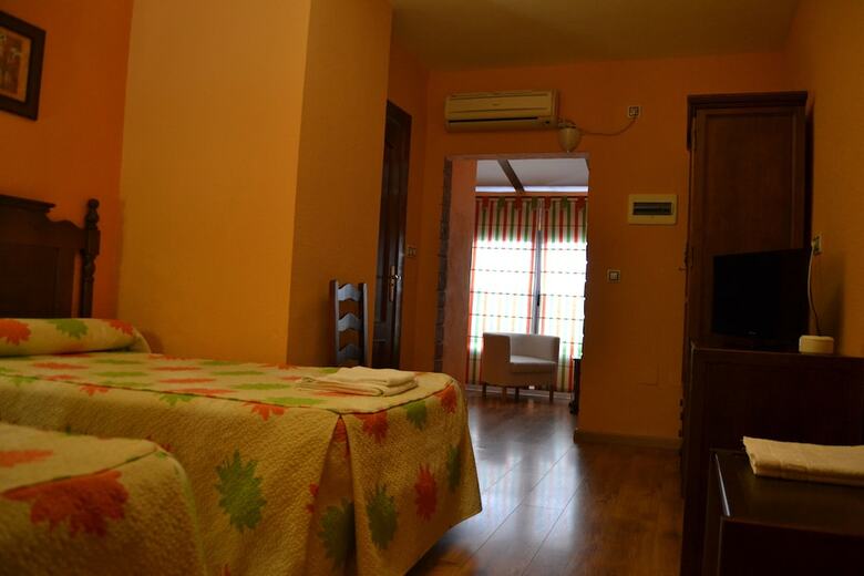 Pension Rural El Ma�o